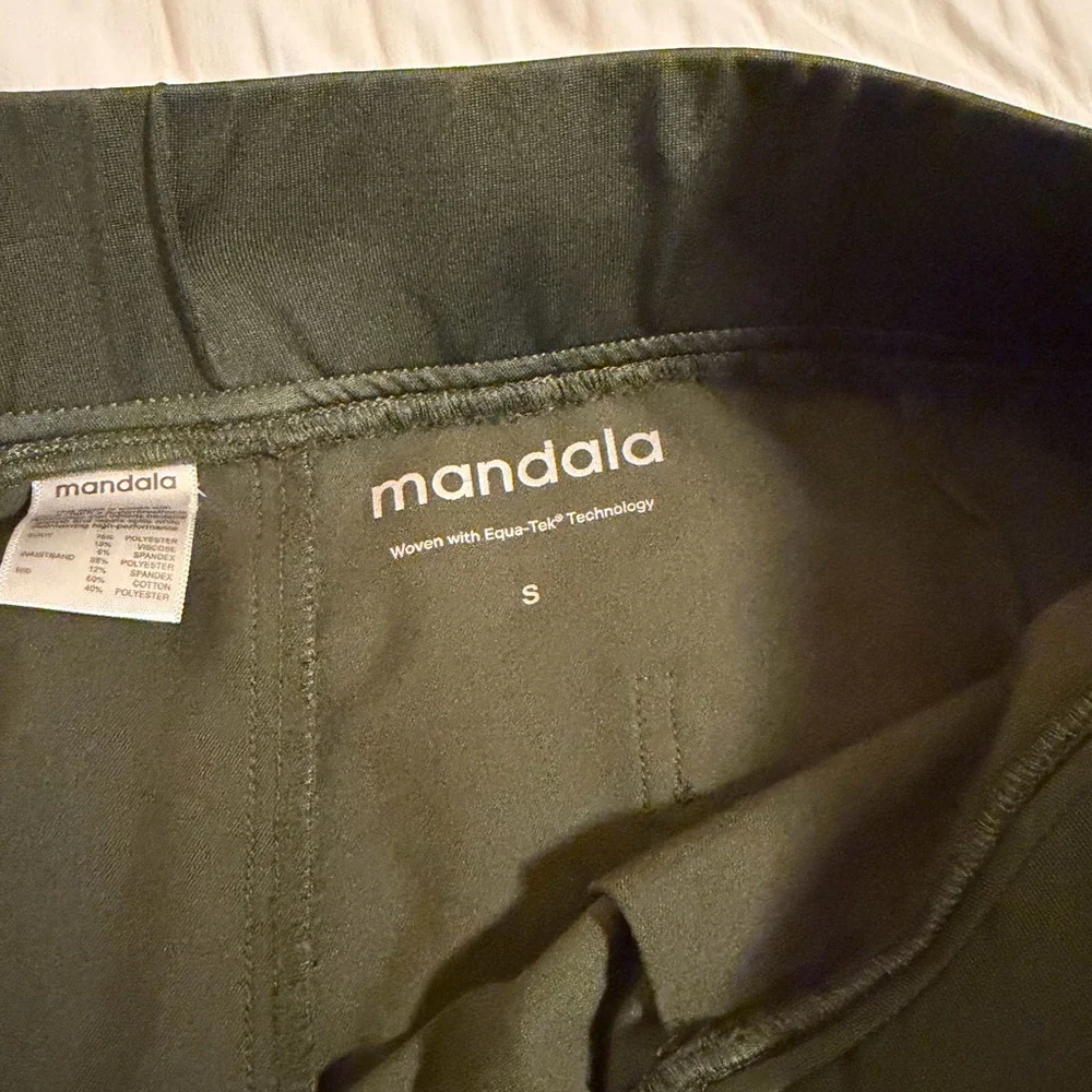 Mandala Olive Green Scrub Set - Picture 3 of 4